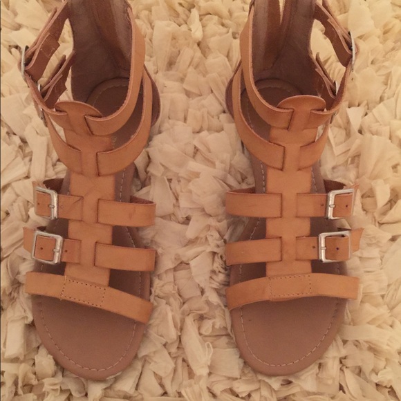 Sandals - Picture 2 of 2